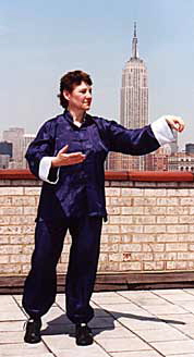 SusieD_THand_HeartWeb[1]